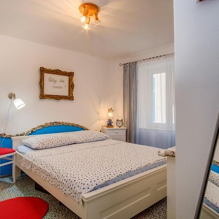 Apartments Kastel Veli Lošinj Exteriör bild